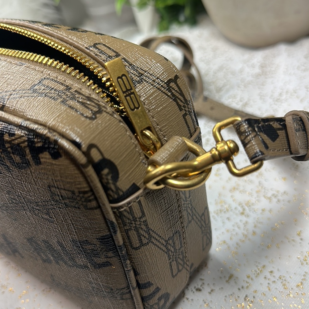 Balenciaga Camera Bag purse crossbody signature coated canvas - Picture 14 of 16